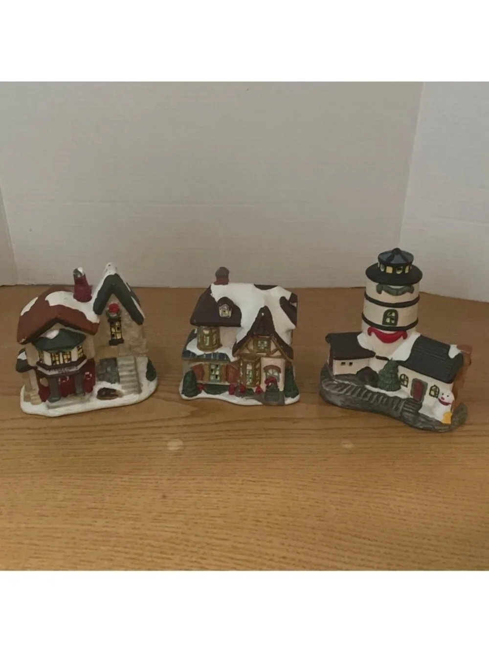 Vtg Holiday Traditions 3 Pc Lighted Christmas Village Set Hand Painted Porcelain